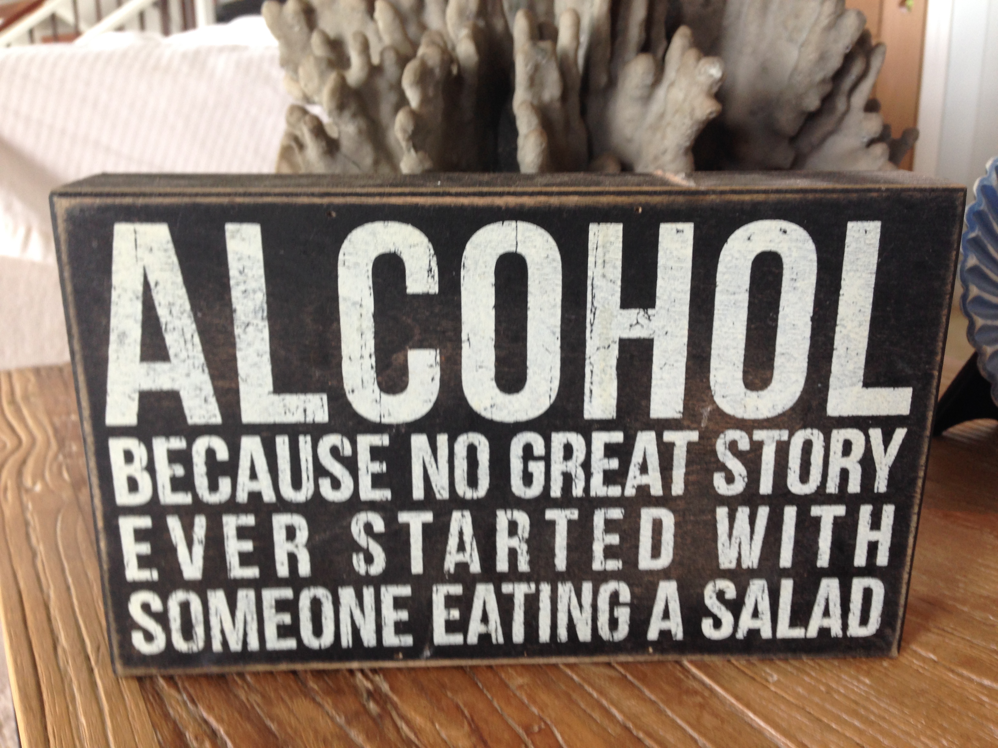 newsletter_Alcohol_because_no_story_starts_with_a_salad.